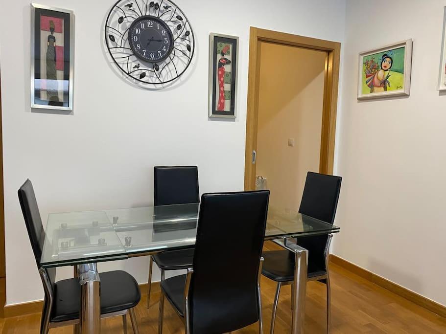 Piso Familiar Amplio Con Acceso Directo A La Playa Daire Bueu Dış mekan fotoğraf