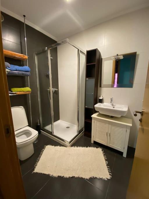 Piso Familiar Amplio Con Acceso Directo A La Playa Daire Bueu Dış mekan fotoğraf